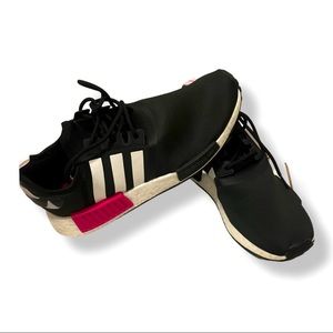 Women’s marimekko adidas shoes size 10 in woman’s